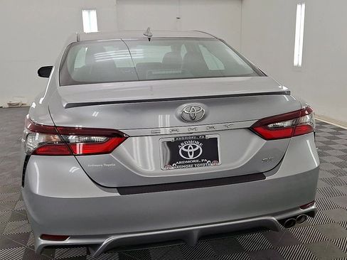 Certified 2021 Toyota Camry SE w/ Cold Weather Package image 3