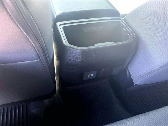Used 2025 Toyota Tacoma TRD Off-Road AWD/4WD image 28