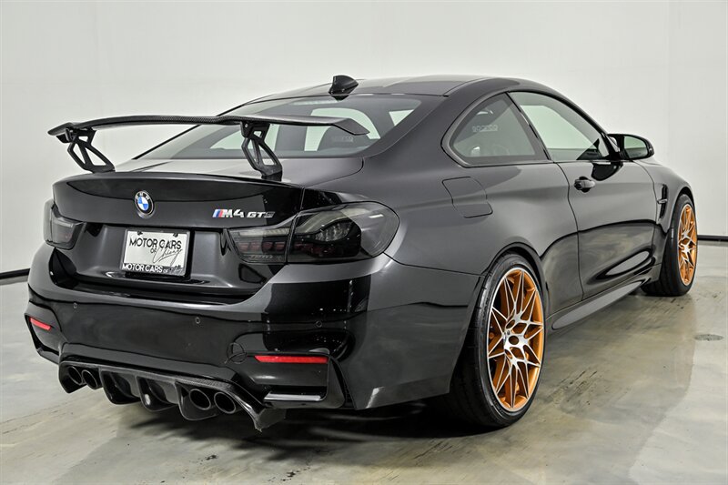 Used 2016 BMW M4 GTS RWD image 9