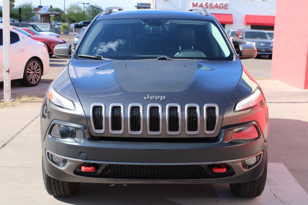 Used 2015 Jeep Cherokee Trailhawk w/ Comfort/Convenience Group AWD/4WD image 4