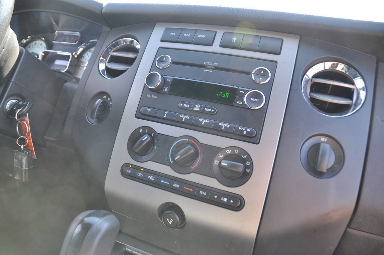 Used 2009 Ford Expedition XLT AWD/4WD image 27
