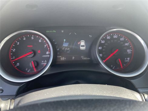 Used 2018 Toyota Camry XSE w/ Driver Assist Package image 19