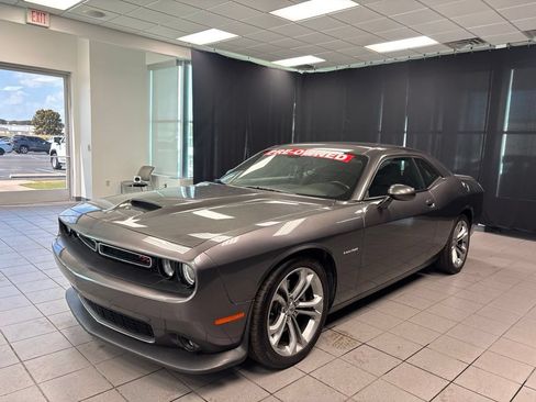 Used 2021 Dodge Challenger R/T RWD image 7
