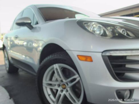 Used 2016 Porsche Macan S AWD/4WD image 19