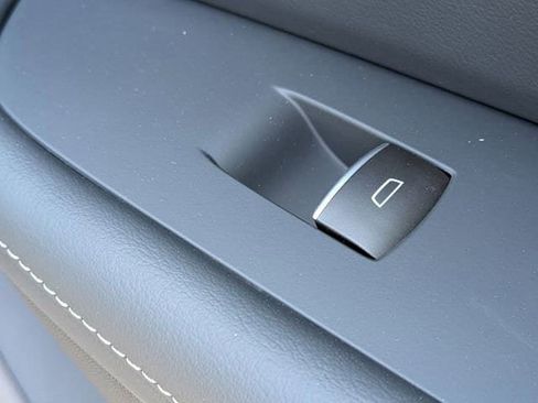 New 2026 Buick Enclave Sport Touring w/ Power Package image 39