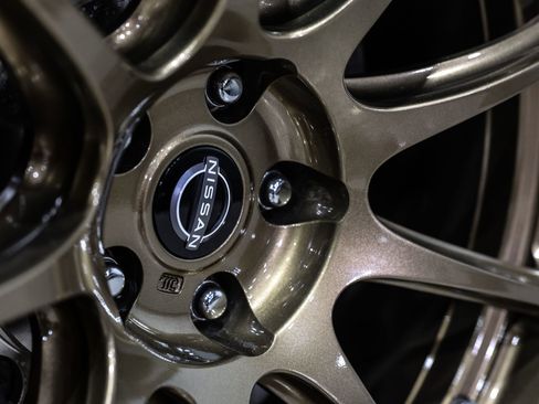 Used 2021 Nissan GT-R Premium AWD/4WD image 33