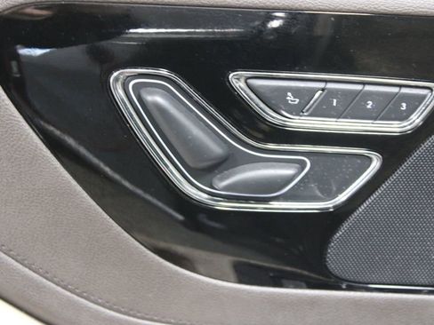 Used 2023 Lincoln Aviator Reserve w/ Equipment Group 201A image 17