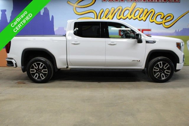 Certified 2022 GMC Sierra 1500 AT4 w/ AT4 Premium Package AWD/4WD image 1