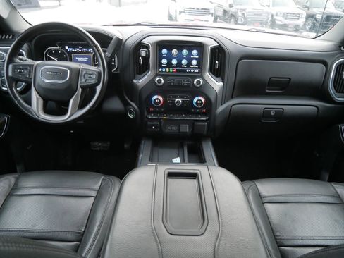 Used 2022 GMC Sierra 3500 Denali image 13