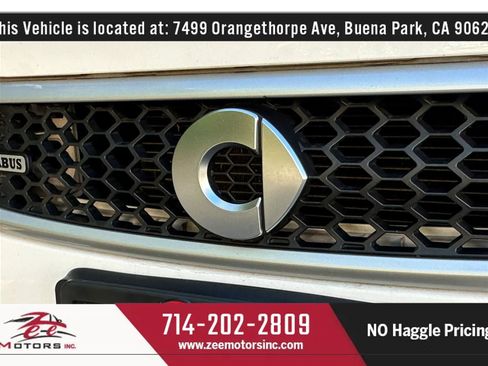 Used 2013 smart fortwo pure RWD image 35
