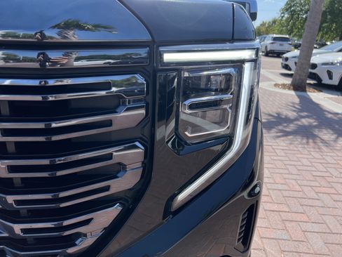 Used 2023 GMC Sierra 1500 Denali Ultimate image 6