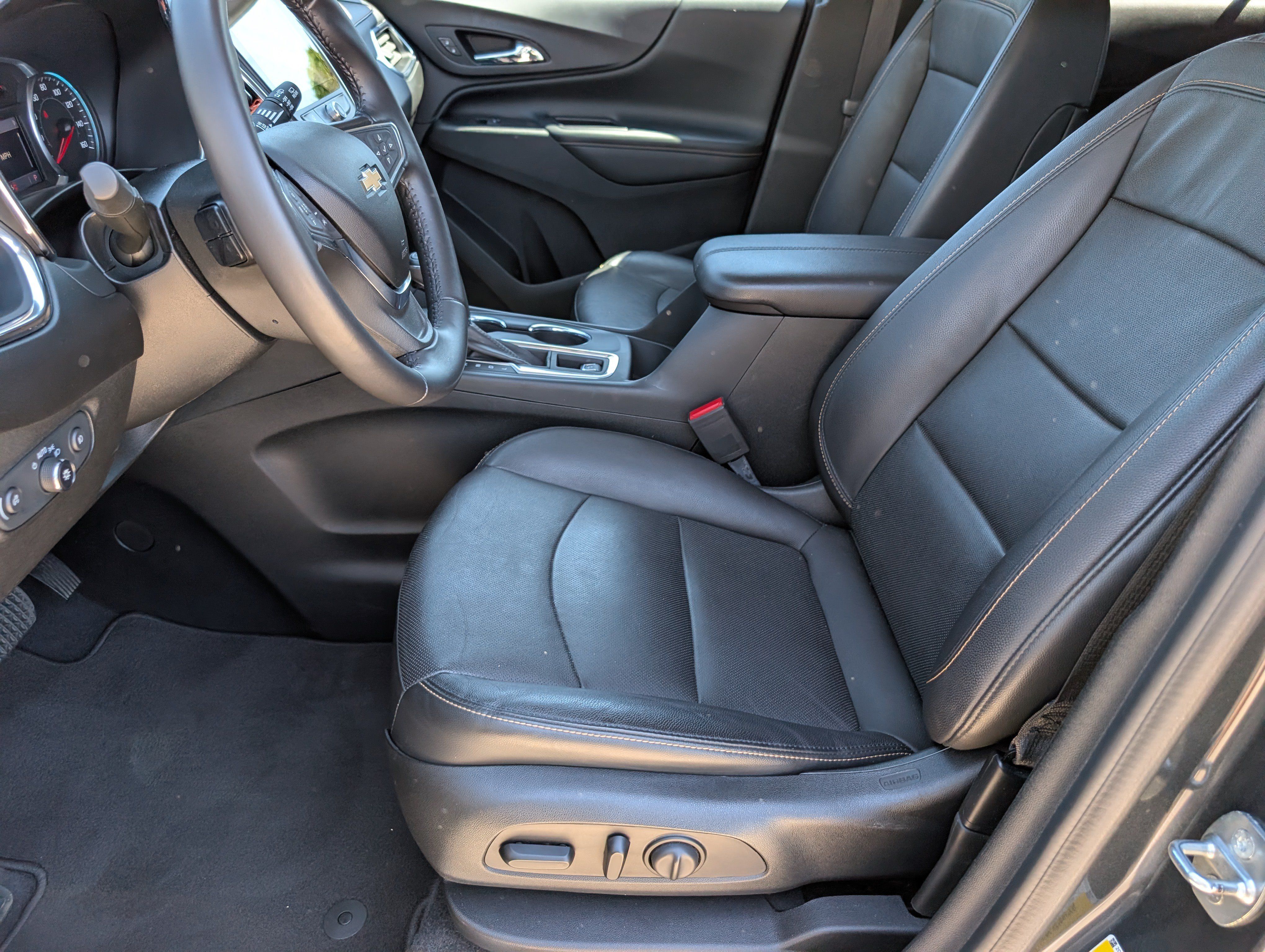 Used 2020 Chevrolet Equinox Premier AWD/4WD image 9