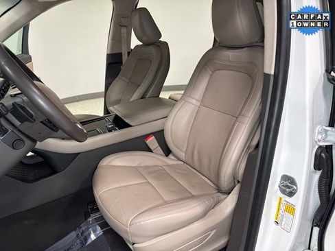 Used 2022 Lincoln Aviator Reserve w/ Equipment Group 201A image 15