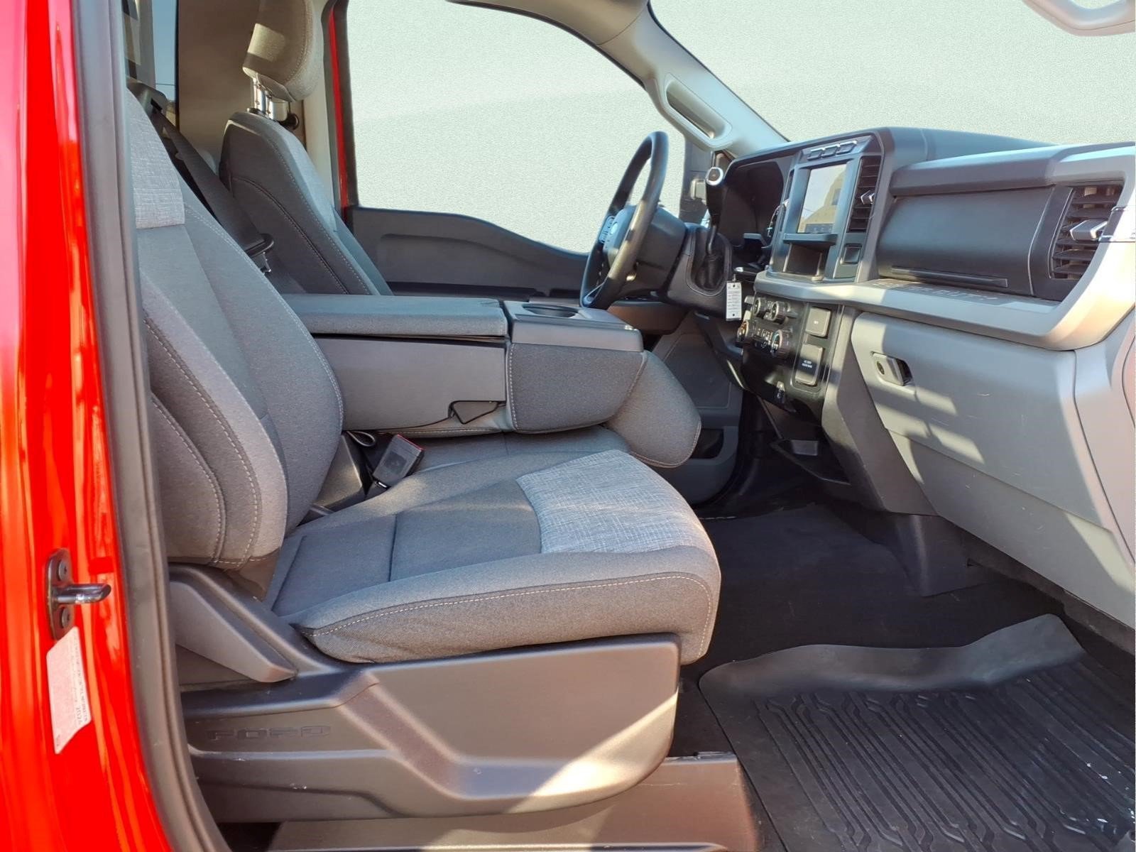 Used 2024 Ford F350 XLT AWD/4WD image 20