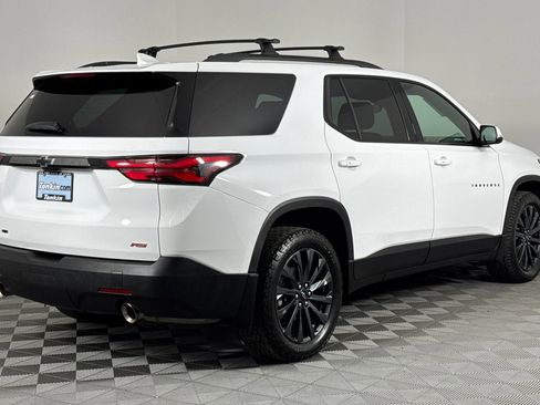 Used 2023 Chevrolet Traverse RS image 5