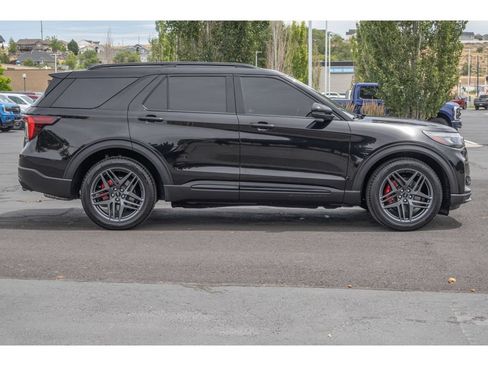 Used 2025 Ford Explorer ST w/ Sun And Sound Package AWD/4WD image 2