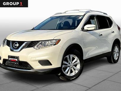Used 2016 Nissan Rogue SV