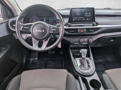 Used 2023 Kia Forte LXS image 15