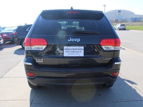 Used 2015 Jeep Grand Cherokee Laredo w/ Quick Order Package 23E AWD/4WD image 2