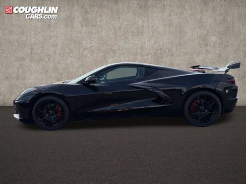 Used 2023 Chevrolet Corvette Stingray Preferred Cpe w/ Battery Protection Package RWD image 5