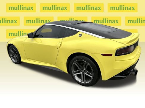 Used 2024 Nissan Z Sport w/ Floor Mat Package image 9