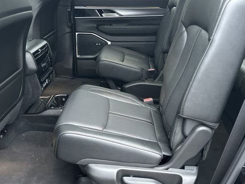 New 2025 Jeep Wagoneer Series II w/ Premium Group I image 26