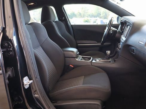 Used 2020 Dodge Charger GT image 40
