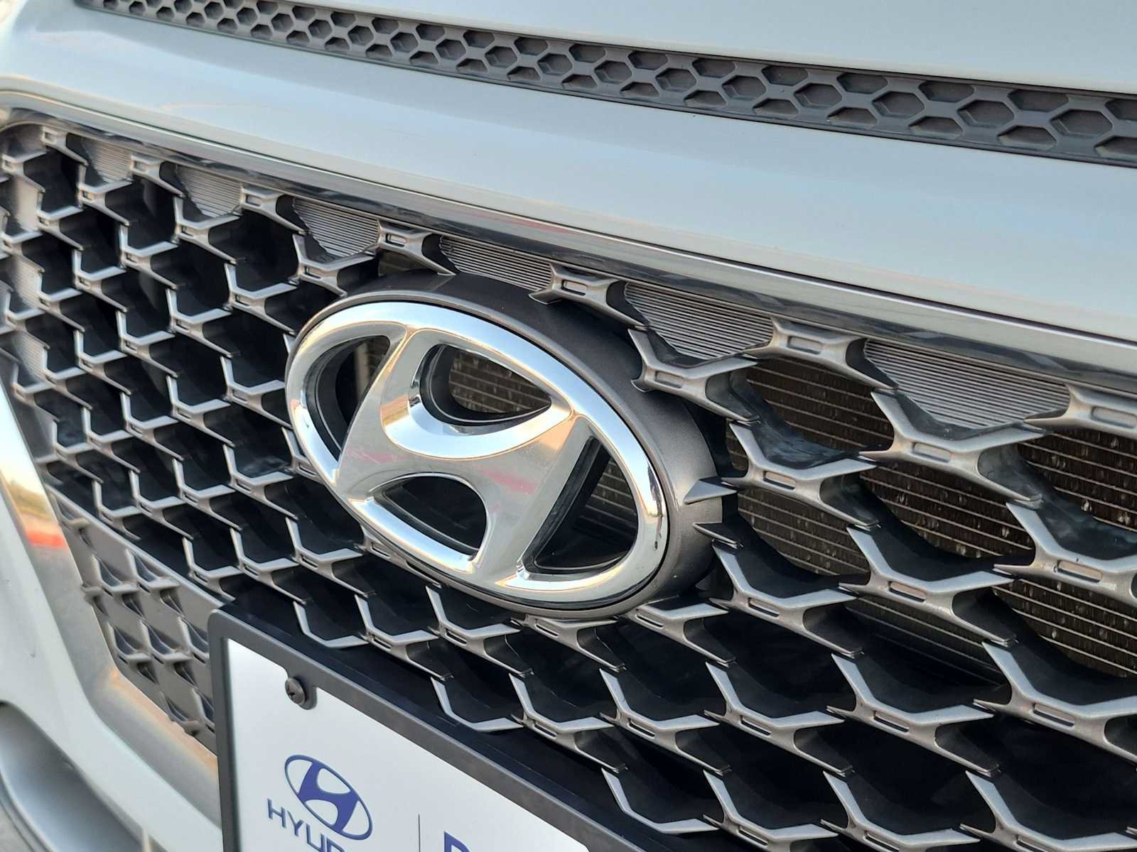 Used 2021 Hyundai Kona Limited FWD image 19