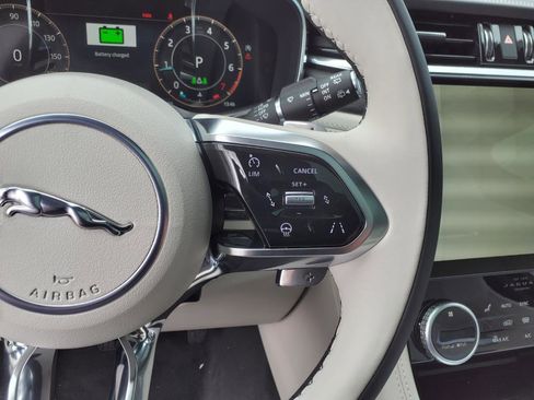 Certified 2026 Jaguar F-PACE R-Dynamic S image 16