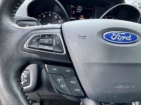 Used 2019 Ford Escape SE FWD image 26