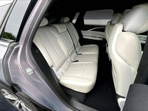 Certified 2025 Cadillac Lyriq Sport w/ LPO, Floor Liner Package AWD/4WD image 25