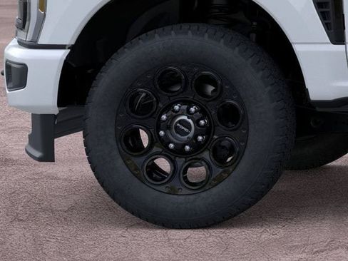 New 2026 Ford F250 XLT w/ XLT Premium Package AWD/4WD image 19