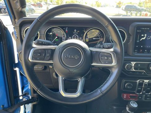 Used 2022 Jeep Wrangler Unlimited Rubicon 4xe image 19