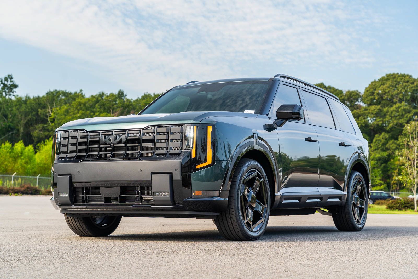 New 2027 Kia Telluride X-Line SX Prestige AWD/4WD image 2