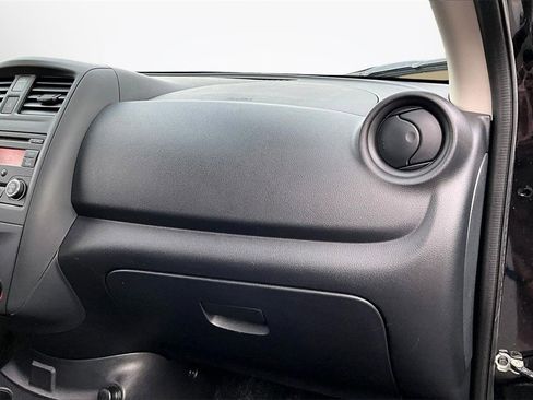 Used 2017 Nissan Versa S Plus image 24