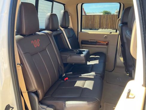 Used 2015 Ford F250 King Ranch w/ King Ranch w/Chrome Package image 29