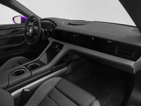 New 2025 Porsche Taycan 4 image 26