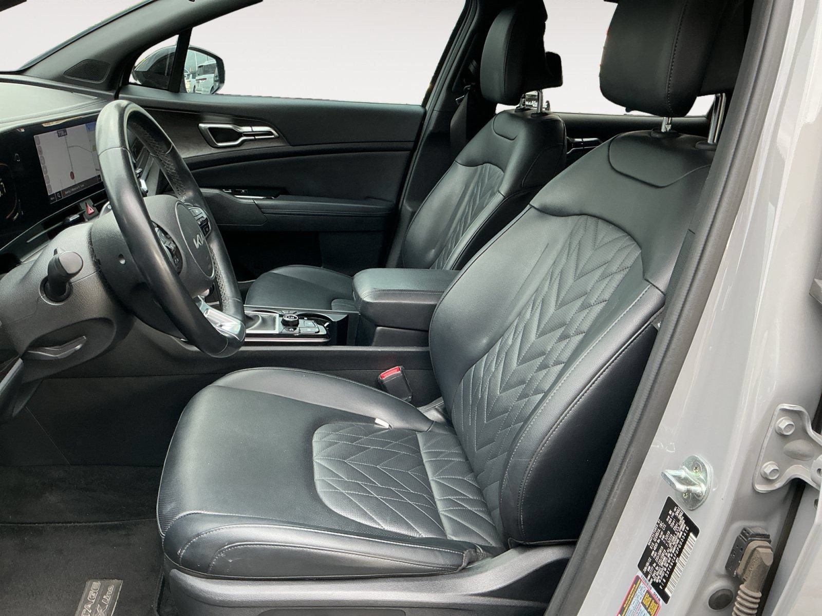 Used 2023 Kia Sportage X-Line w/ X-Line Premium Package AWD/4WD image 9