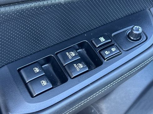 Used 2015 Subaru Outback 3.6R Limited image 13