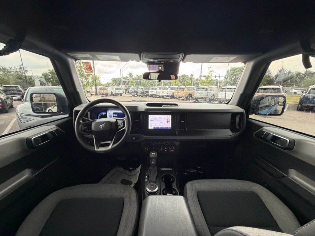 Used 2021 Ford Bronco 4-Door AWD/4WD image 7