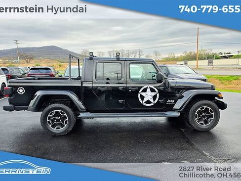 Used 2020 Jeep Gladiator Overland AWD/4WD image 28
