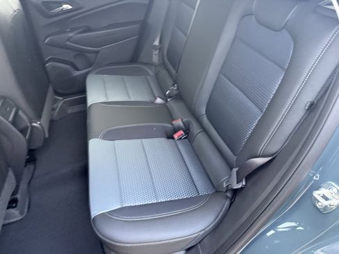 New 2026 Chevrolet Trax LT w/ Sunroof Package image 29