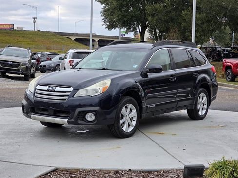 Used 2013 Subaru Outback 3.6R Limited w/ Moonroof Pkg image 7