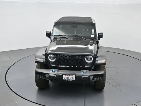 Used 2024 Jeep Wrangler Unlimited image 53