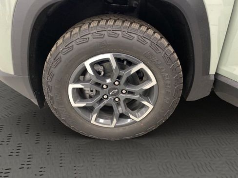 New 2026 Chevrolet Equinox ACTIV w/ Convenience Package III image 14