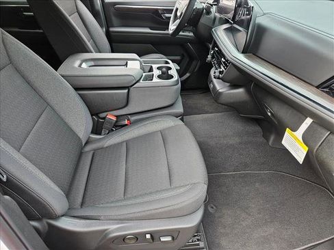 New 2026 Chevrolet Tahoe LS image 16