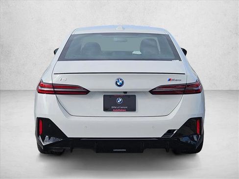 New 2025 BMW i5 M60 w/ Premium Package image 7