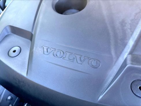 Used 2024 Volvo XC90 T8 Ultimate w/ Lounge Package AWD/4WD image 35