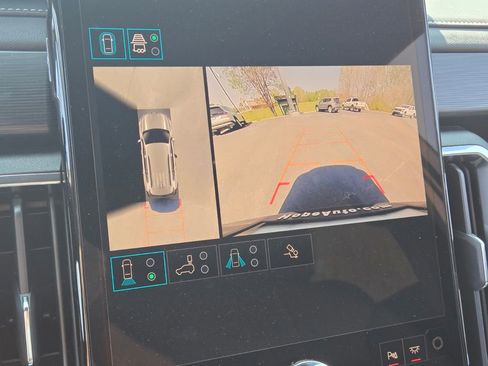 New 2026 GMC Acadia Elevation w/ Elevation Premium Package image 22