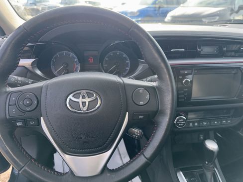 Used 2016 Toyota Corolla S image 32
